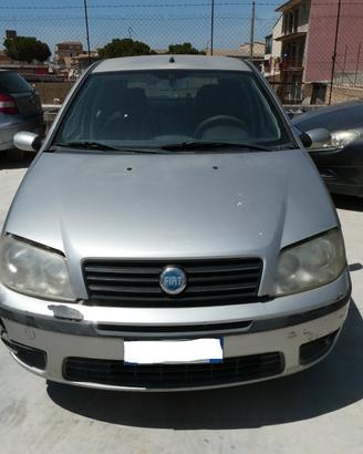 Ricambi usati per FIAT PUNTO 1.2 B