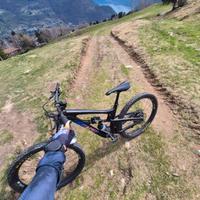 Santa cruz  nomad carbon