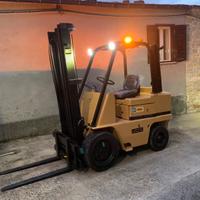 Carrello Elevatore Caterpillar 25 q.li perfetto