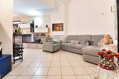 Ampio bilocale senza spese condominiali