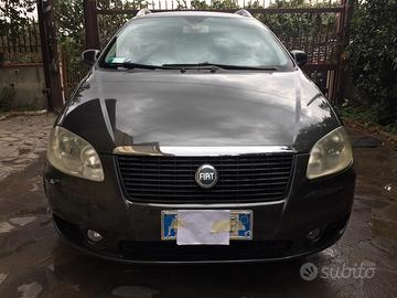 Fiat Croma 2.2 16 v. GPL allestimento Emotion