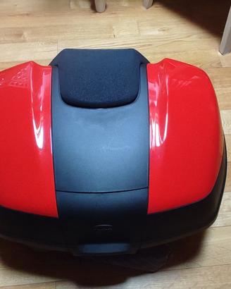 Top case in plastica con chiave e staffe