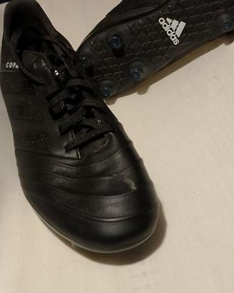 Scarpe Adidas Copa nere 15 euro