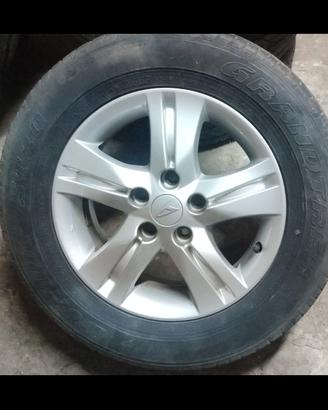 cerchi più gomme Daihatsu Terios