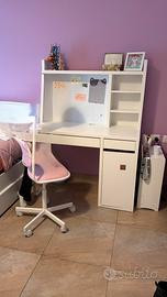 Scrivania ikea bambina