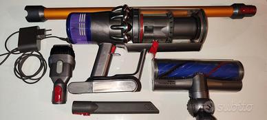Dyson V11 aspirapolvere senza fili 
