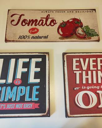 3 quadri decorativi aspetto vintage.