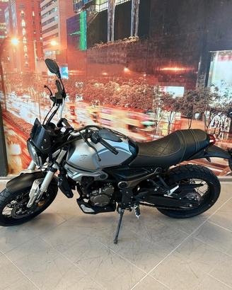 Voge Trofeo 300 AC Scrambler