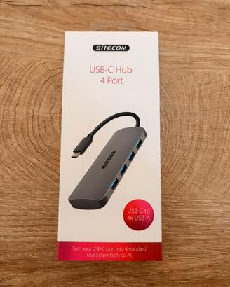 Usb-c hub 4 port