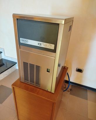 Fabbricatore di ghiaccio a cubetti 