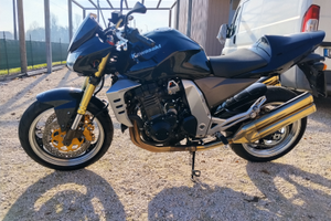 Kawasaki z1000