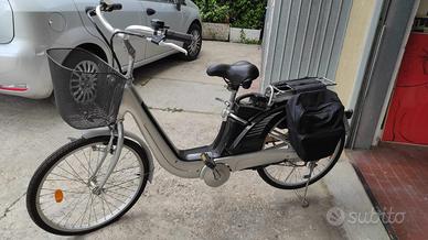 Bicicletta elettrica da donna 24"