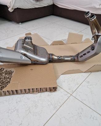 scarico originale mt 07 2025 nuovo PR. TRATTABILE 