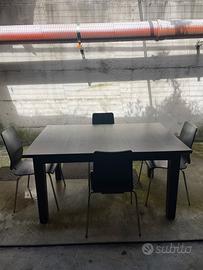 Tavolo con prolunga ikea 4 sedie