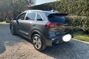 kia e-Niro 64 kWh Style 204 cv