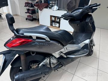 Sccoter Yamaha xmax250