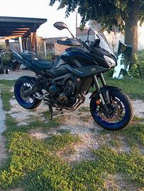Yamaha tracer 900
