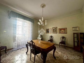 PALAZZINA A CASTELDACCIA