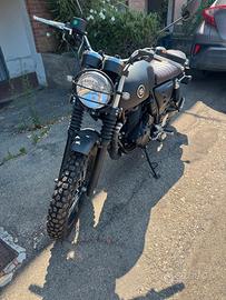 MOTO  PARI AL NUOVO UNICO PROPRIETARIO