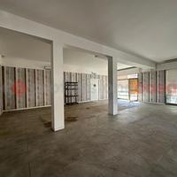 Negozio Arezzo [RIF C1395ACG]