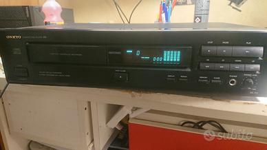 lettore CD onkyo DX-710 