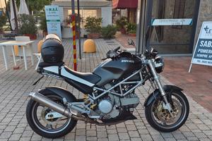 Ducati Monster 620 dark