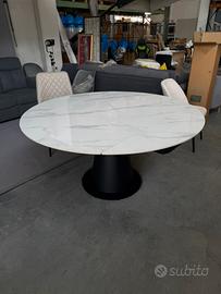 Tavolo allungabile in ceramica