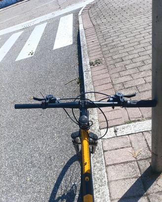 Mountain Bike Pieghevole AMIN 686 - Ruote da 26