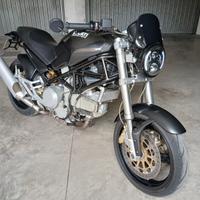 Ducati Monster 750 - 2000