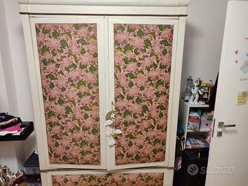 Armadio Vintage/Shabby Chic - Rivestito in tessuto