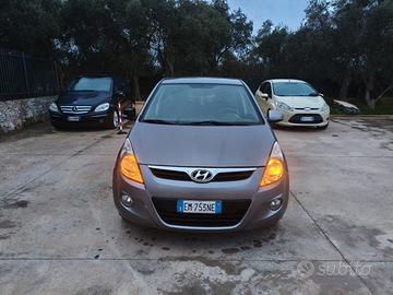 HYUNDAI I20 1.4 CRDI 75CV OK NEO PATENTATI