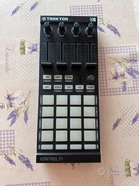 Traktor F1 controller