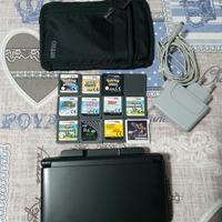 Nintendo 3DS XL + base ricarica + 2 caricatori + c