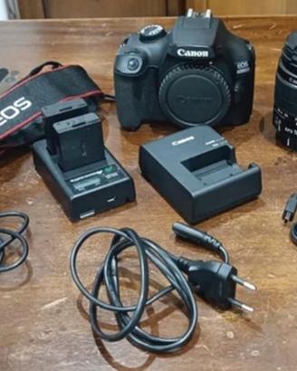 Canon EOS 4000D + 2 batterie + 18-55mm III kit