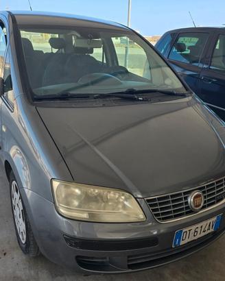 Fiat Idea 1.3 Multijet 16V 90 CV BlackMotion