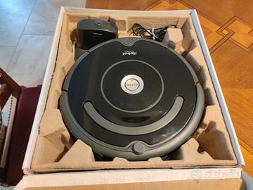 Robot aspirapolvere Roomba 671