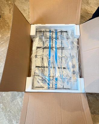 Piano cottura a gas 5 fuochi Atlantic.