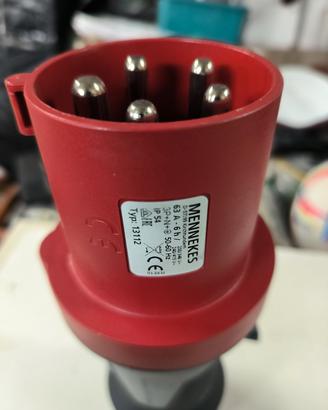 spina 5 poli industriale