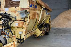 CARRO SGARIBOLDI MONOFEEDER 10 DF 10m³