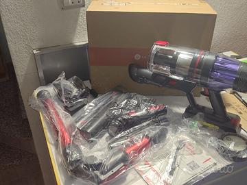 Scopa elettrica senza fili 550W 50kPa, tubo pieghe