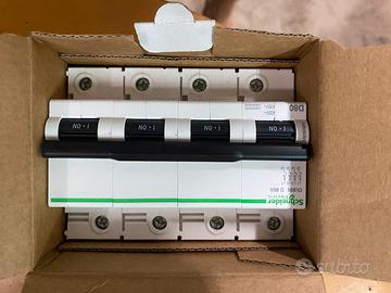 Schneider Acti 9 C120n D80A 4p