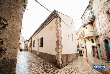 Casa Cielo - Terra - Via Serle, Baranello