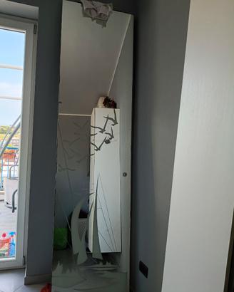 2 porte scorrevoli a specchio con decori