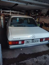 Mercedes-Benz 300D W123