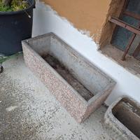 Fioriera in cemento