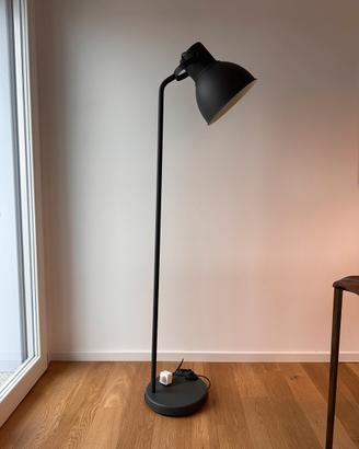 lampada ikea HEKTAR