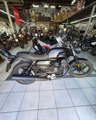Moto Guzzi V7