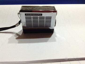 Standard radio corp SR-H438