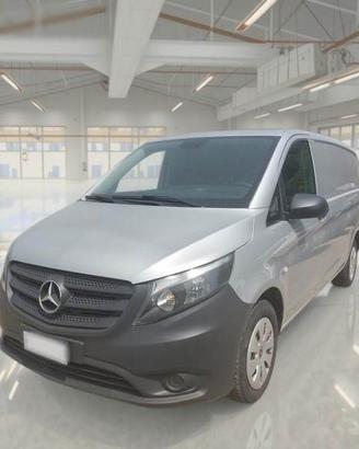 MERCEDES Vito 114 cdi long E6