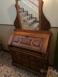 Cassettiera con specchio anni ‘900